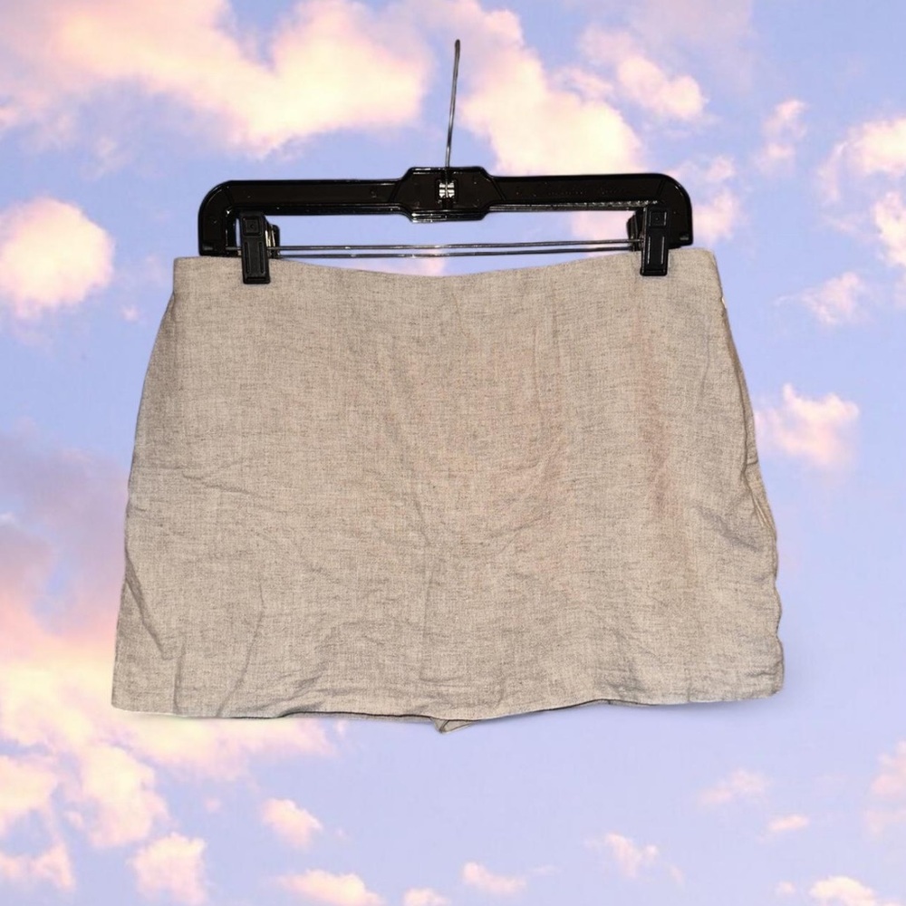 Abercrombie & Fitch Tan Skort